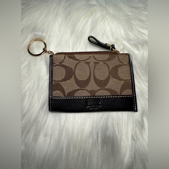 COACH Signature Zip Top Coin Purse, Card holder and keychain! - Picture 4 of 11